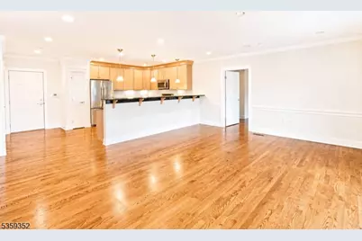 25 Ridgedale Ave Unit #19, Madison, NJ 07940 - Photo 4