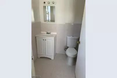 1482 Hiawatha Ave #2, Hillside, NJ 07205 - Photo 10