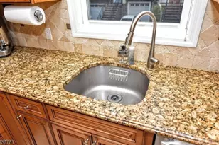 36 Michael Ln, Wallington, NJ 07057 - Photo 10