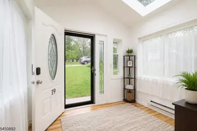19 Aspen Rd, West Orange Township, NJ 07052 - Photo 2