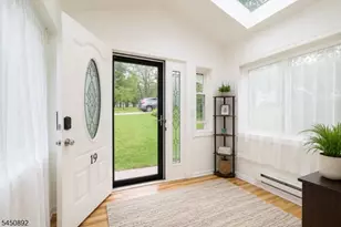 19 Aspen Rd, West Orange Township, NJ 07052 - Photo 2