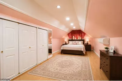 19 Aspen Rd, West Orange Township, NJ 07052 - Photo 10