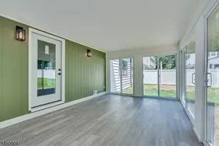 300 E Chestnut Ave, Metuchen, NJ 08840 - Photo 32