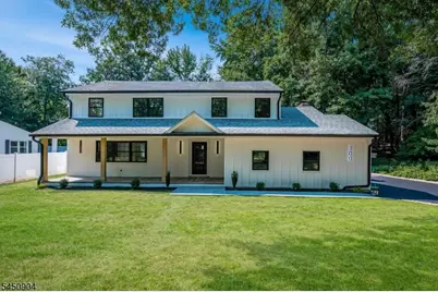 300 E Chestnut Ave, Metuchen, NJ 08840 - Photo 2