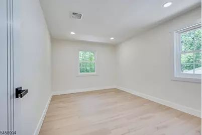 300 E Chestnut Ave, Metuchen, NJ 08840 - Photo 42