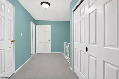 910-4 Renate Drive, Hillsborough Township, NJ 08844 - Photo 18