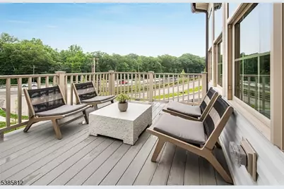 51 Wadsworth Dr #6, Denville, NJ 07834 - Photo 8
