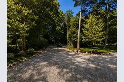 12 A Cook Ln, Verona, NJ 07044 - Photo 24