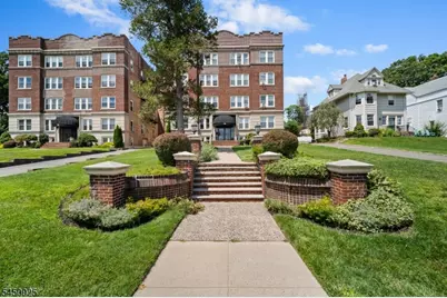 16 Forest St #105, Montclair, NJ 07042 - Photo 20