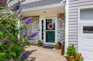16 Cotton Ct, Hardyston Township, NJ 07419 - Photo 22