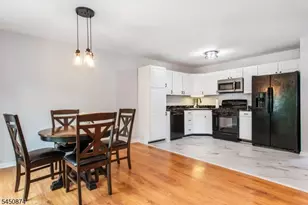 16 Cotton Ct, Hardyston Township, NJ 07419 - Photo 6