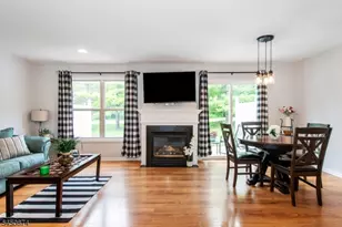16 Cotton Ct, Hardyston Township, NJ 07419 - Photo 2