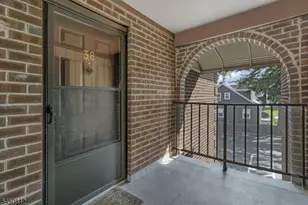 38B Foxhall, Middlesex, NJ 08846 - Photo 2