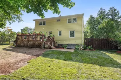 18 Seton Ln, Clifton, NJ 07013 - Photo 20