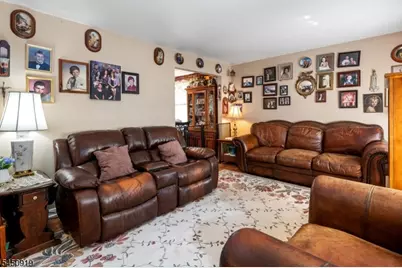 18 Seton Ln, Clifton, NJ 07013 - Photo 6