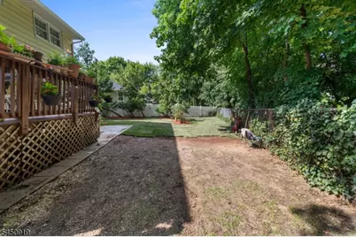 18 Seton Ln, Clifton, NJ 07013 - Photo 22