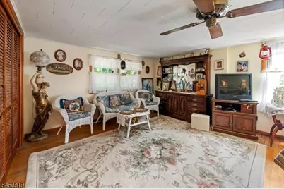 18 Seton Ln, Clifton, NJ 07013 - Photo 12