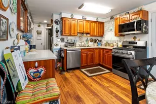 18 Seton Ln, Clifton, NJ 07013 - Photo 8