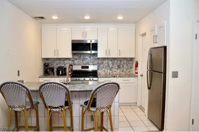31 Willow Wood Sq #31, East Rutherford, NJ 07073 - Photo 8