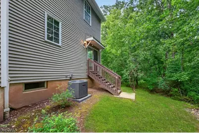 110 Jackson Ave, Montgomery Township, NJ 08540 - Photo 44