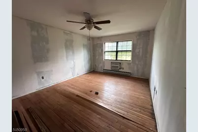 3011 Cromwell Ct, Hillsborough Township, NJ 08844 - Photo 6