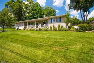 4 Birch Dr, Newton, NJ 07860 - Photo 1