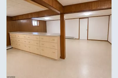 16 Jackson Avenue, Hackensack, NJ 07606 - Photo 24