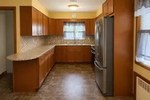 16 Jackson Ave, Hackensack, NJ 07606 - Photo 8