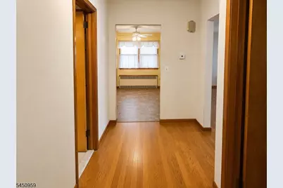16 Jackson Avenue, Hackensack, NJ 07606 - Photo 12