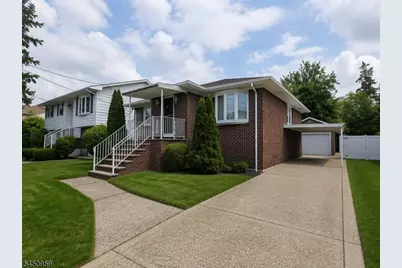 16 Jackson Avenue, Hackensack, NJ 07606 - Photo 2