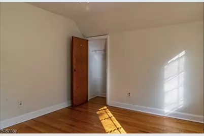 127 Hussa St, Linden, NJ 07036 - Photo 12