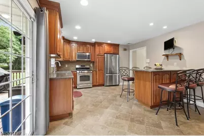 27 Colonial Woods Drive, West Orange Township, NJ 07052 - Photo 18