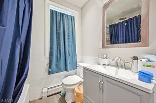 948 Van Houten Ave, Clifton, NJ 07013 - Photo 10