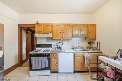 948 Van Houten Ave #1, Clifton, NJ 07013 - Photo 12