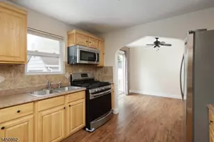 164 W Grant Ave, Roselle Park, NJ 07204 - Photo 16