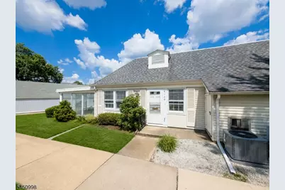 140A Plymouth Ln, Monroe Township, NJ 08831 - Photo 1