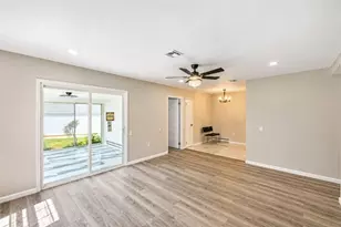 140A Plymouth Ln, Monroe Township, NJ 08831 - Photo 6