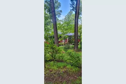 3 Robin Rd, Warren Township, NJ 07059 - Photo 1