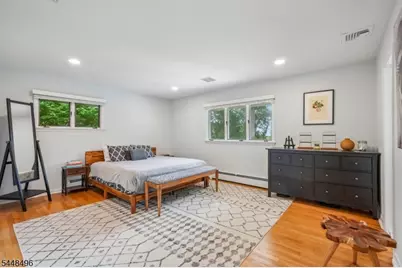 31 Surrey Dr, Wayne, NJ 07470 - Photo 18