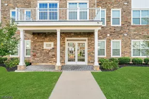 644 Lorhan Dr, Piscataway Township, NJ 08854 - Photo 36