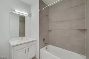 644 Lorhan Dr, Piscataway Township, NJ 08854 - Photo 22