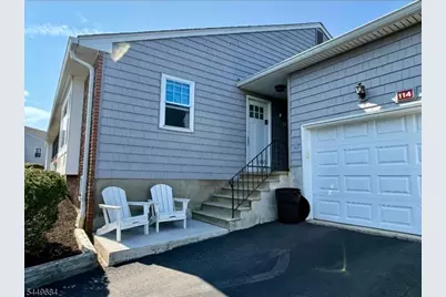 114 Brandywyne Dr, Florham Park, NJ 07932 - Photo 2