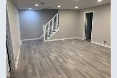 114 Brandywyne Dr, Florham Park, NJ 07932 - Photo 18