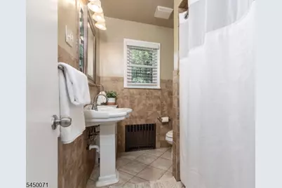 540 E Main St, Bridgewater, NJ 08807 - Photo 20