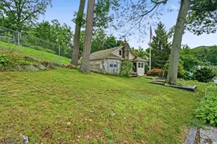 14 Alpine Dr, Jefferson Township, NJ 07849 - Photo 30
