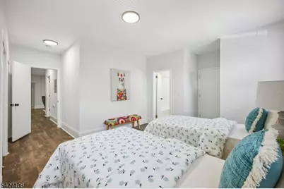 44 Gates Ave Apt #2, Montclair, NJ 07042 - Photo 18