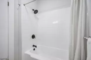 44 Gates Ave Apt, Montclair, NJ 07042 - Photo 20