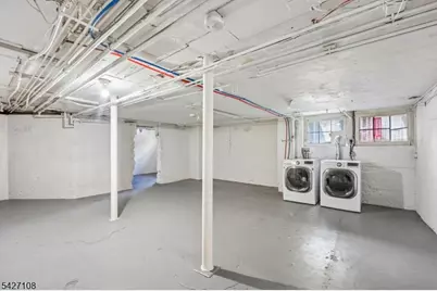 44 Gates Ave Apt #2, Montclair, NJ 07042 - Photo 24