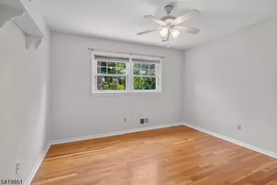 260 Saint Cloud Ave, West Orange Township, NJ 07052 - Photo 26