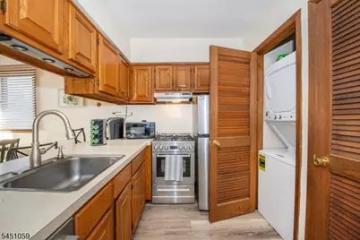 1 Deer Valley Ln Unit 2, Vernon, NJ 07462 - Photo 16